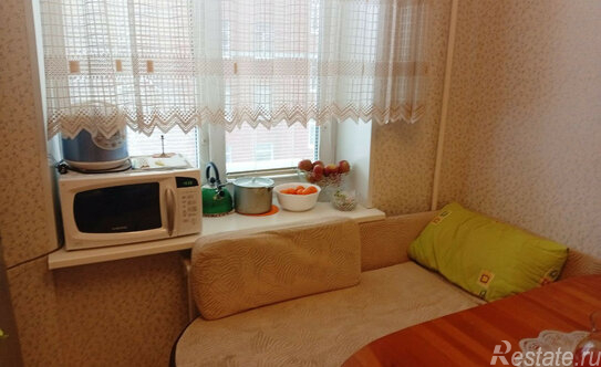 Продажа 2-комн квартиры на вторичном рынке улица Кедрова,  д. 6 к1