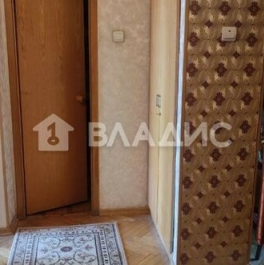 Продажа 3-комн квартиры на вторичном рынке ул Профсоюзная,  д. 45,  к. 1