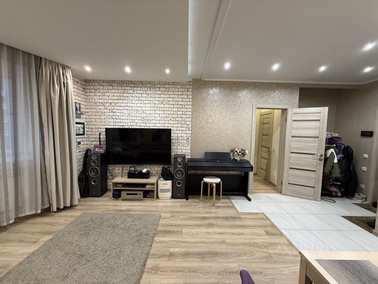 Продажа 2-комн квартиры на вторичном рынке Одинцово, улица Маковского, 20