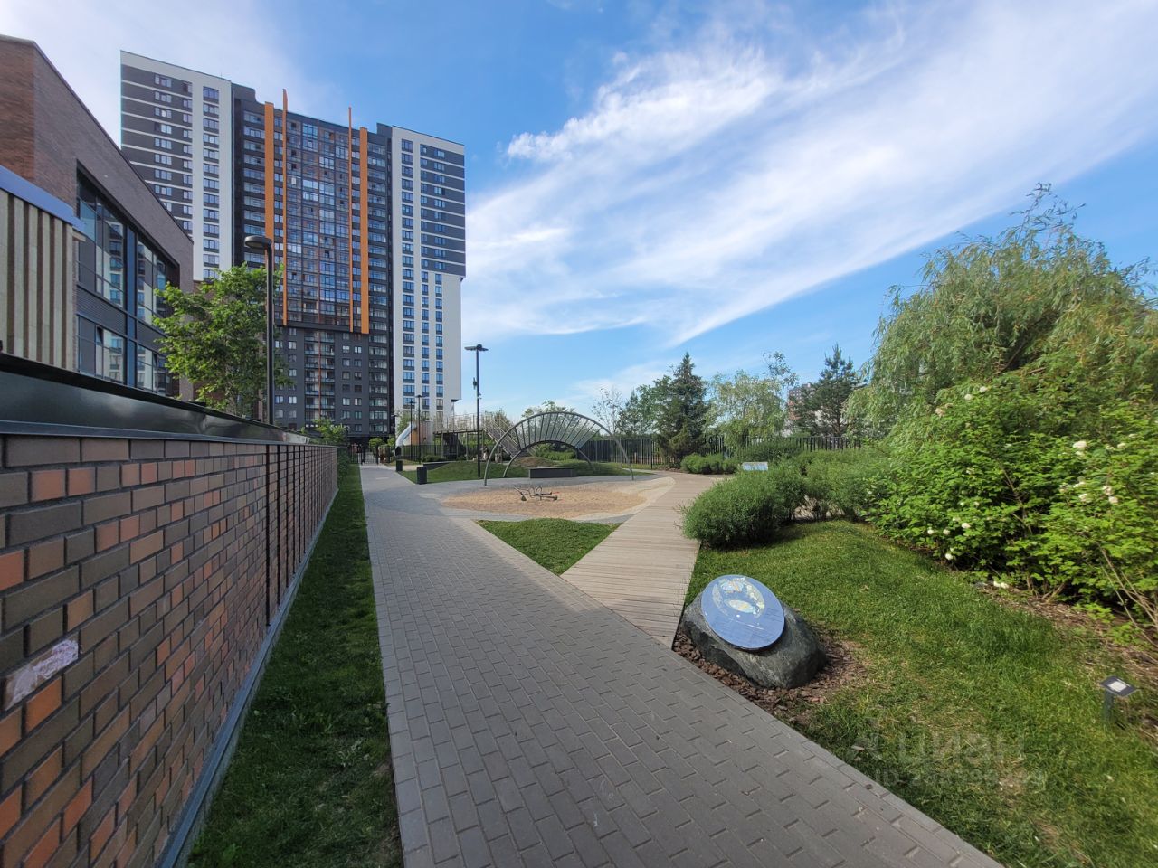 Аренда 1-комн квартиры на вторичном рынке Глухарская улица, 30