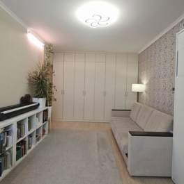 Продажа 2-комн квартиры на вторичном рынке Южнобутовская улица,  д. 101