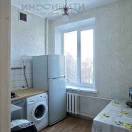 Продажа 2-комн квартиры на вторичном рынке улица Правды