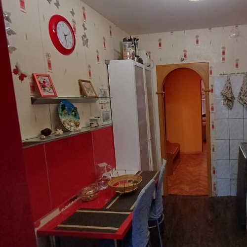 3-комн квартира пос. Ильичево, улица Парковая, 8