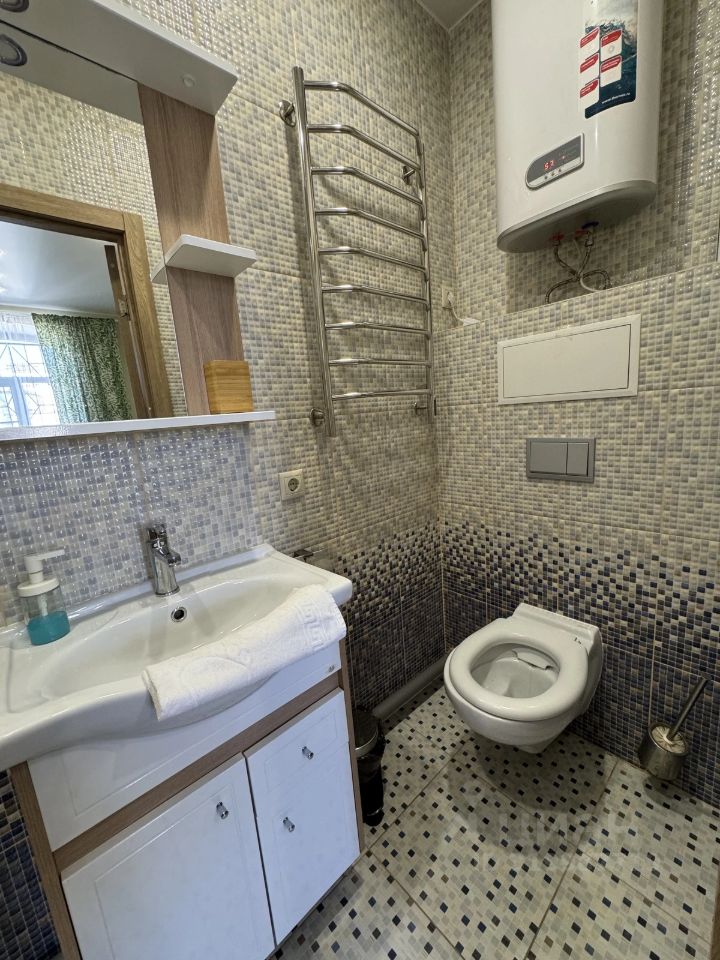 Продажа 3-комн квартиры на вторичном рынке Невский проспект, 156Б