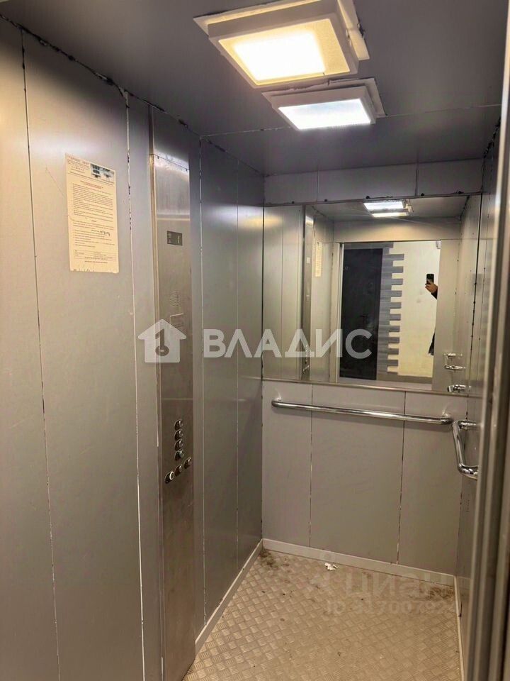 Продажа 3-комн квартиры на вторичном рынке улица Жемчужная, 1к1