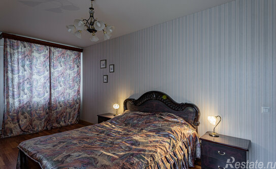 Продажа 3-комн квартиры на вторичном рынке Полевая улица,  д. 2/30