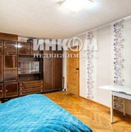 Продажа 2-комн квартиры на вторичном рынке Флотская улица,  д. 13 к5