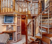 Продать Квартиры вторичка ул Пилотов  18 4