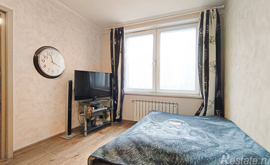 Продажа 2-комн квартиры на вторичном рынке Рассказовка д,  д. 4