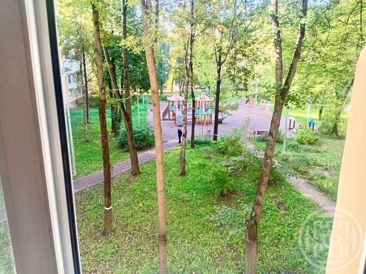 Продажа 2-комн квартиры на вторичном рынке улица Ленсовета, 47