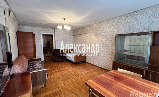 Продажа 3-комн квартиры на вторичном рынке Выборг, бульвар Кутузова,  д. 11