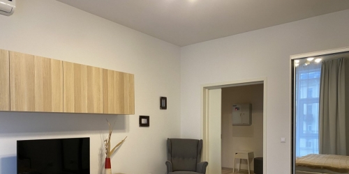 1-комн квартира Детская ул. ,  д. 18