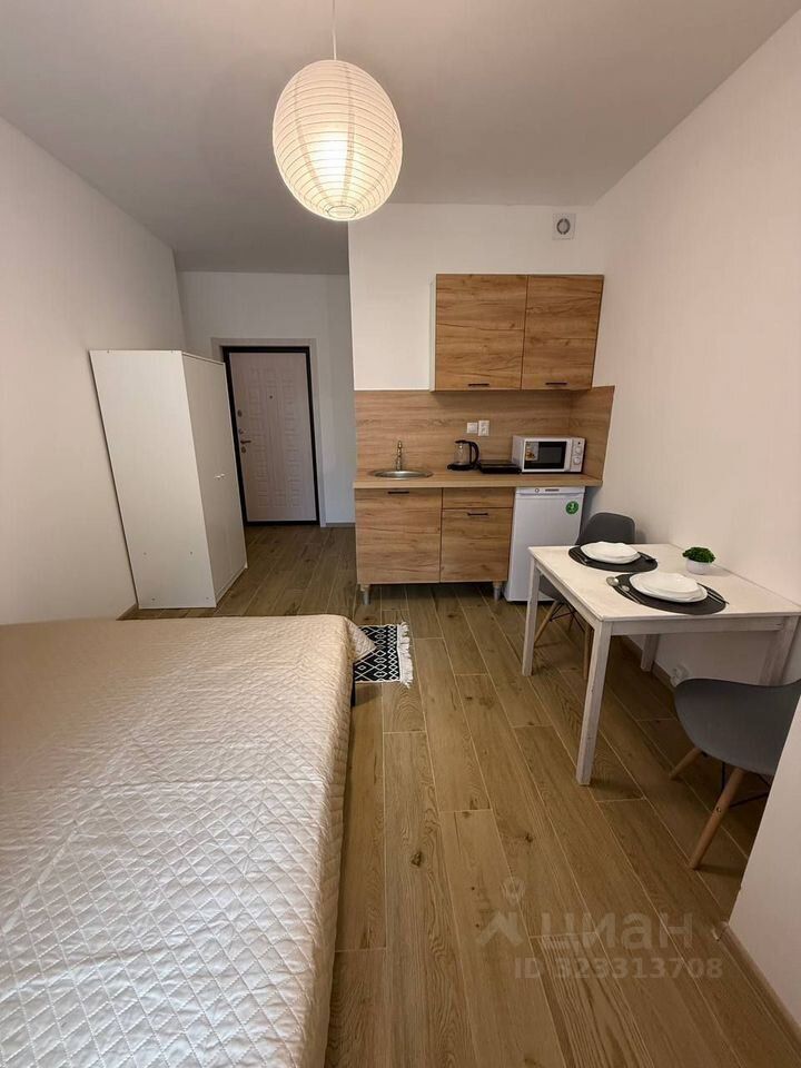 Аренда 1-комн квартиры на вторичном рынке Эдем ЖК, д. Гаврилково, улица 17-й Квартал, 10