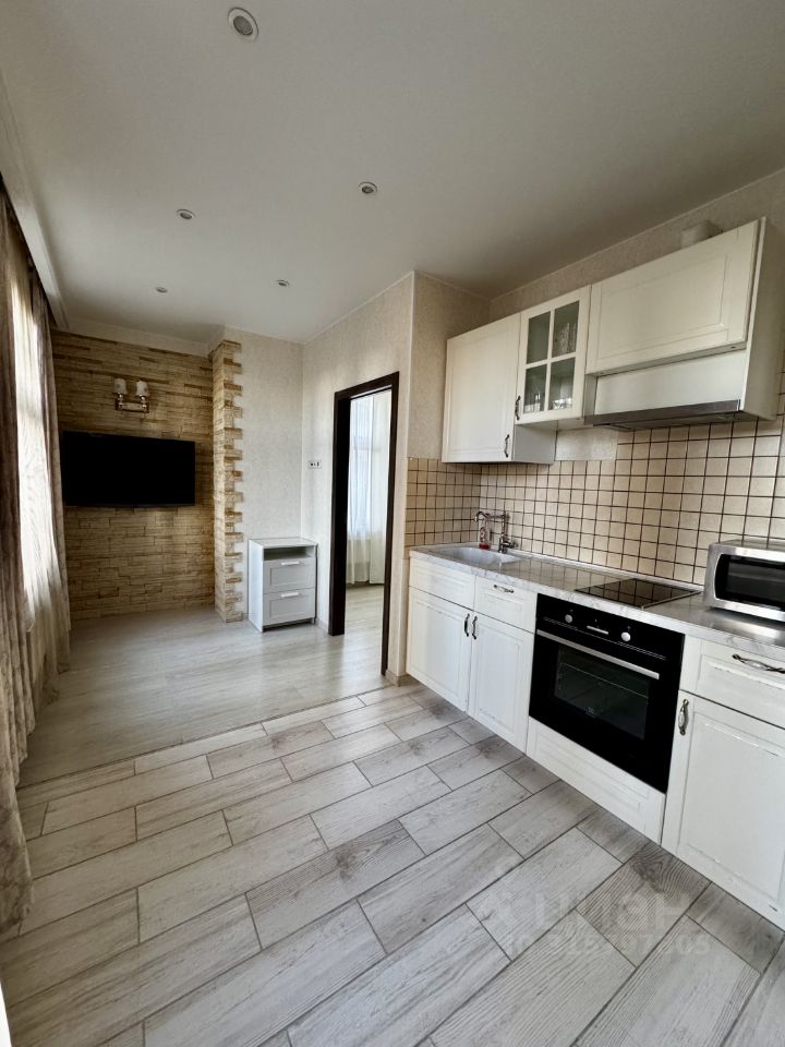 Аренда 1-комн квартиры на вторичном рынке Красногорск, улица Авангардная, 3