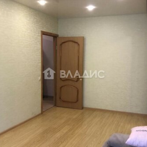 3-комн квартира Красногорск, ул Братьев Горожанкиных,  д. 4