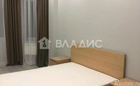 Продажа 4-комн квартиры на вторичном рынке Международный, ул Береговая,  д. 4