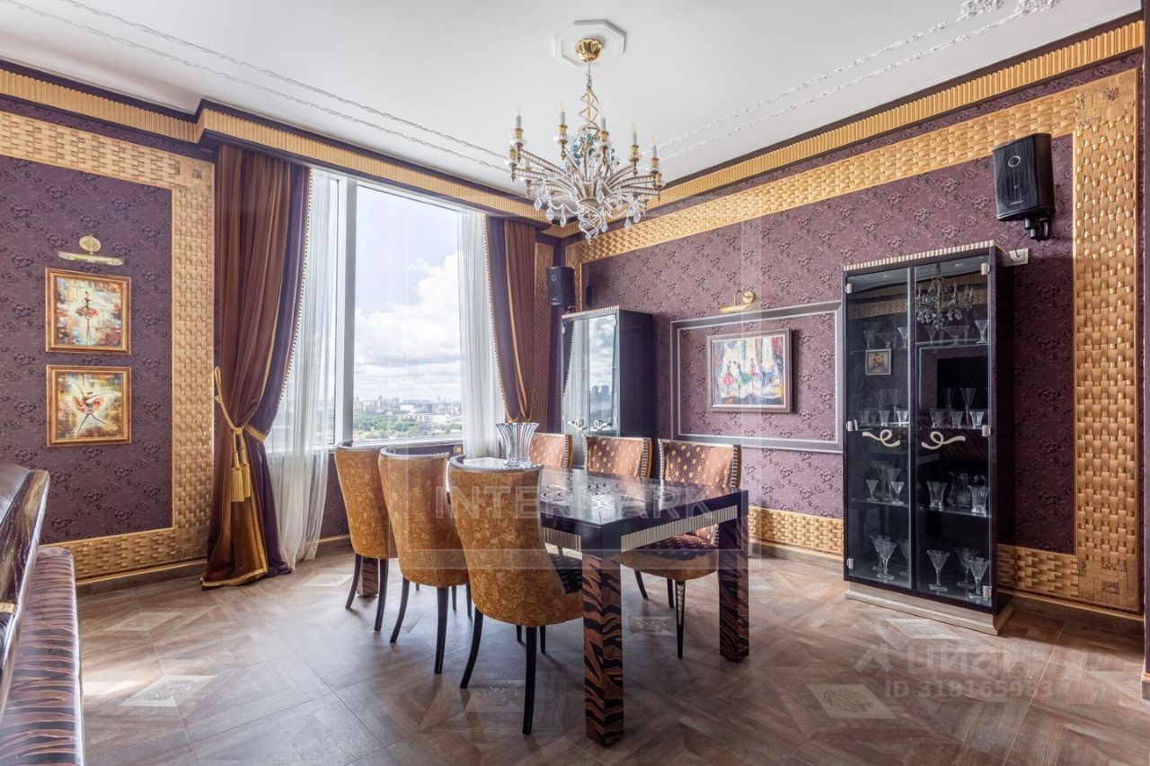 Продажа 3-комн квартиры на вторичном рынке Мосфильмовская улица, 8