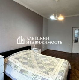 Продажа 3-комн квартиры на вторичном рынке Чернышевского пл,  д. 10