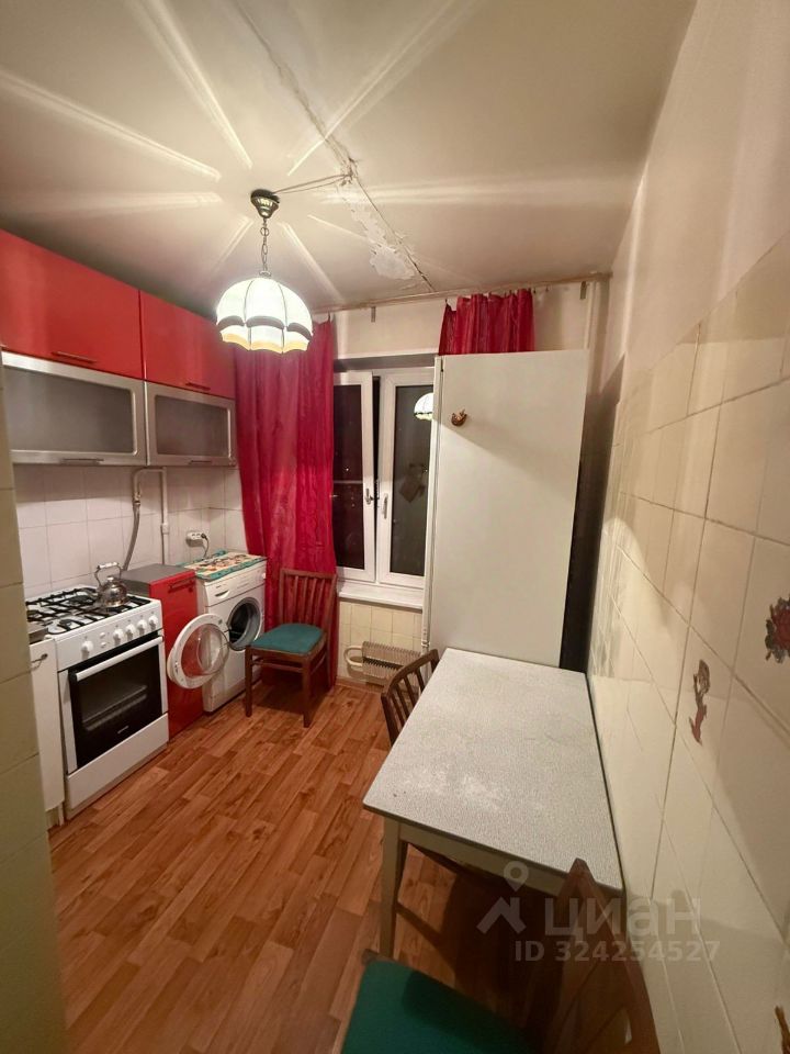 Аренда 2-комн квартиры на вторичном рынке Новокузьминская 4-я ул,  д. 7к1