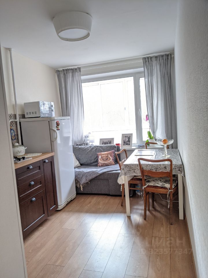 Продажа 1-комн квартиры на вторичном рынке Загородное шоссе, 5К2