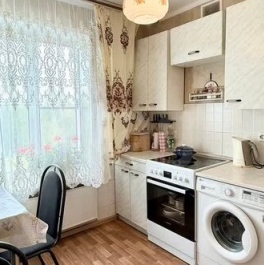 Продажа 1-комн квартиры на вторичном рынке Елецкая улица,  д. 33