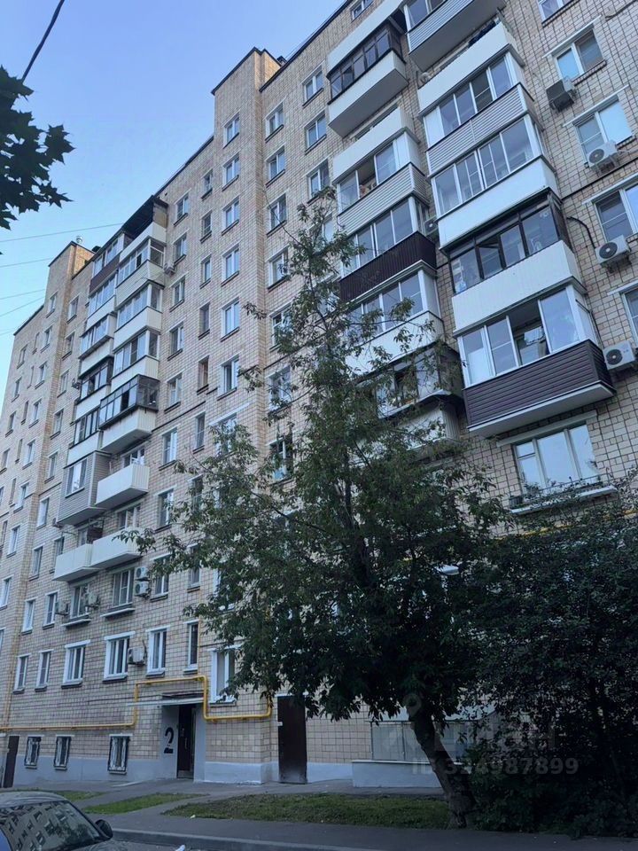 Продажа 2-комн квартиры на вторичном рынке улица Трофимова, 22К1