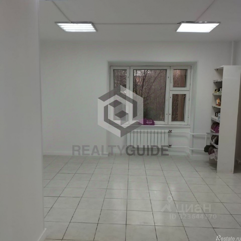 Аренда торгового помещения улица Столетова,  д. 8