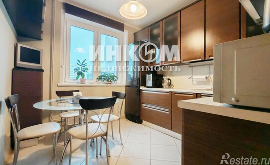 Продажа 4-комн квартиры на вторичном рынке Кантемировская улица