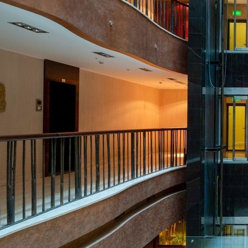 4-комн квартира переулок Брюсов, 19