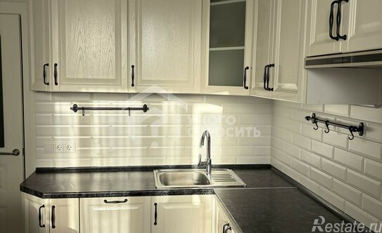 Продажа 2-комн квартиры на вторичном рынке Петергоф г, Юты Бондаровской ул