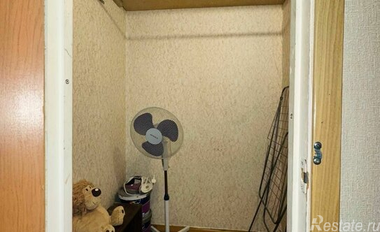 Аренда 1-комн квартиры на вторичном рынке Изюмская улица,  д. 43