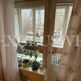 Продажа 2-комн квартиры на вторичном рынке Черноморский бульвар,  д. 4