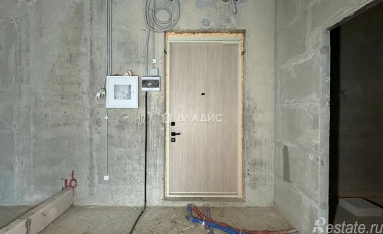 Продажа 1-комн квартиры на вторичном рынке Светланова ул,  д. 11 к1