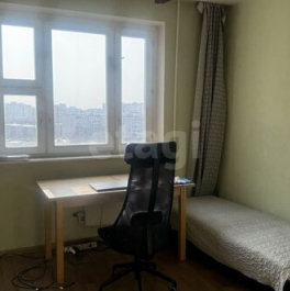Продажа 2-комн квартиры на вторичном рынке ул Изюмская,  д. 34,  к. 1