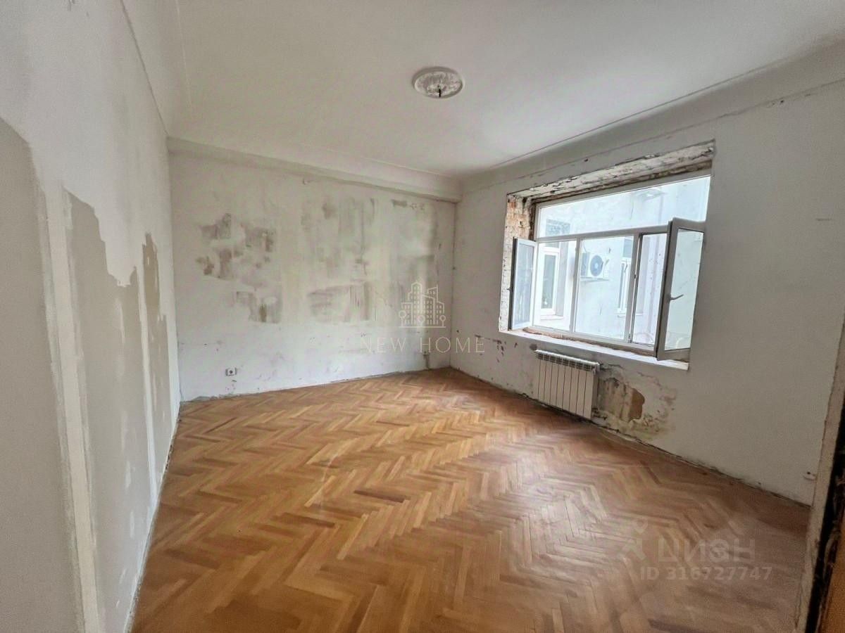 Продажа 3-комн квартиры на вторичном рынке улица Климашкина, 20