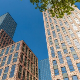 Продажа 1-комн квартиры на вторичном рынке Причальный проезд,  д. 10
