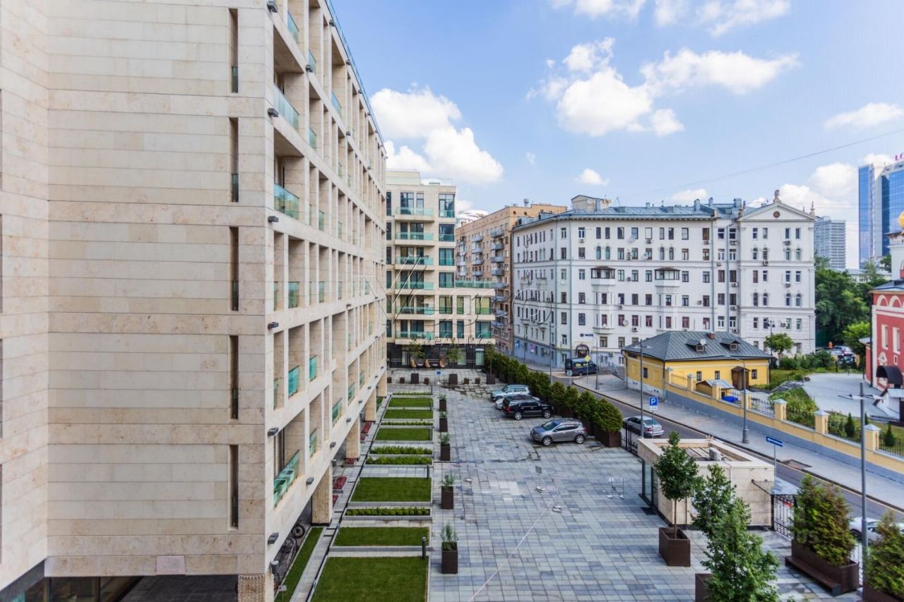 Продажа 3-комн квартиры на вторичном рынке 1-й Смоленский переулок, 21