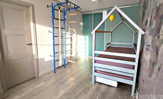 Продажа 2-комн квартиры на вторичном рынке Саввинский Б. пер,  д. 10 с1