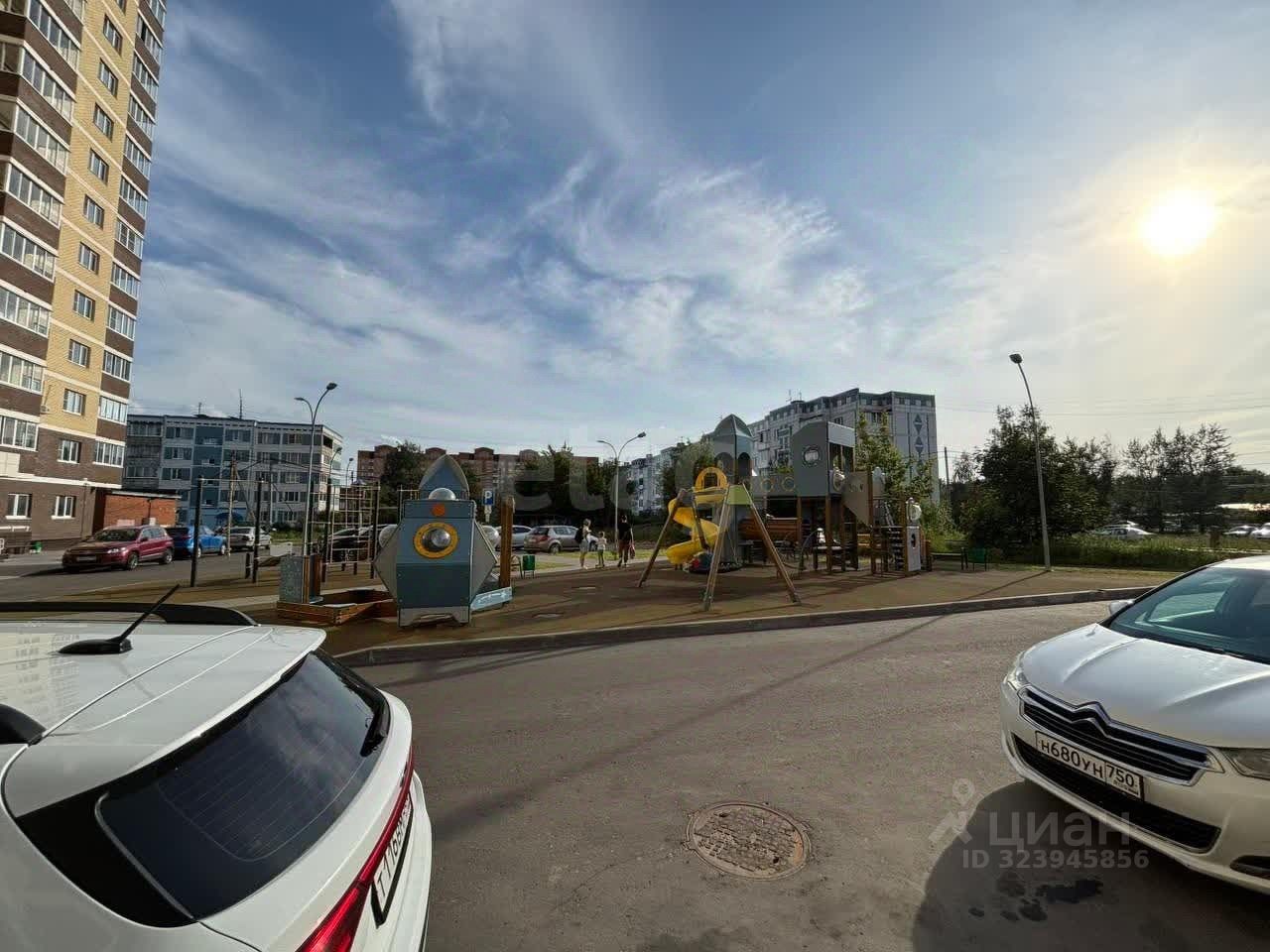 Продажа 3-комн квартиры на вторичном рынке Сергиев Посад, Ярославское шоссе, 8Б