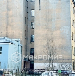 Продажа 2-комн квартиры на вторичном рынке 15-я линия,  д. 48