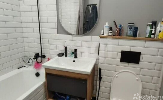 Продажа 1-комн квартиры на вторичном рынке Белградская улица,  д. 32