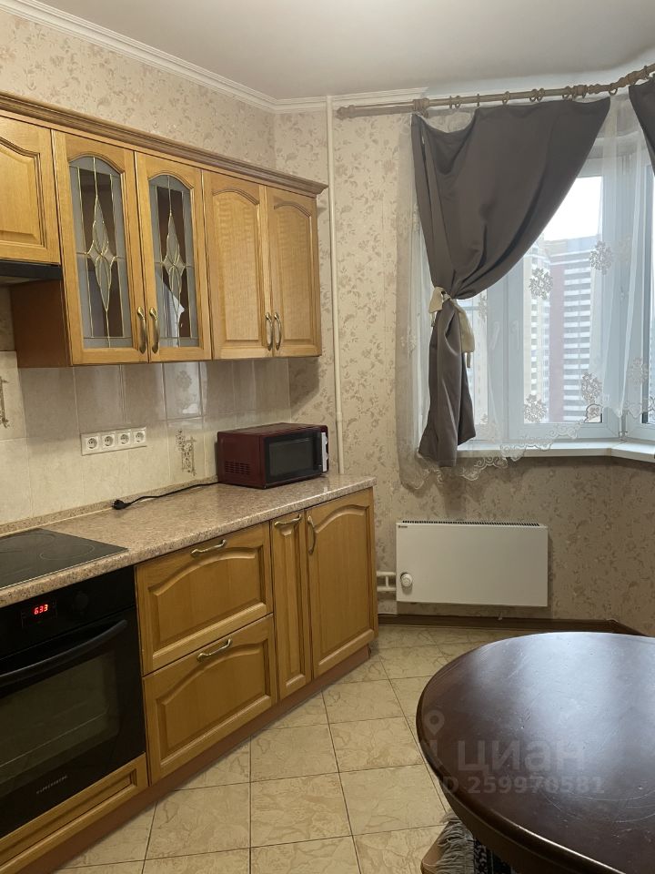 Аренда 2-комн квартиры на вторичном рынке Бескудниковский бульвар, 25к4