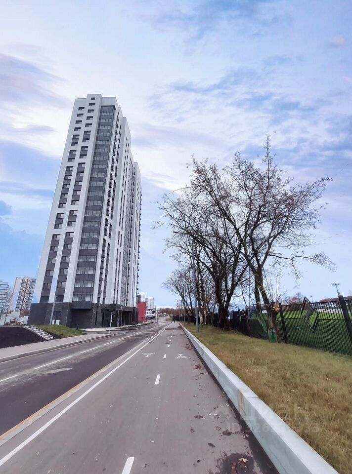 Продажа 1-комн квартиры на вторичном рынке Балаклавский проспект, 17