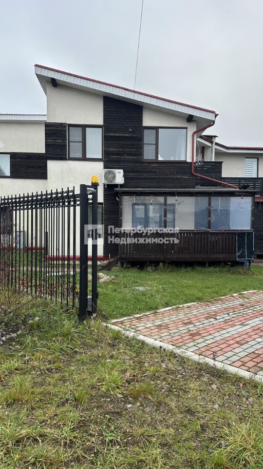 Продажа дома Симагино-1 ТСН, пос. Симагино, улица Водопадная, 1