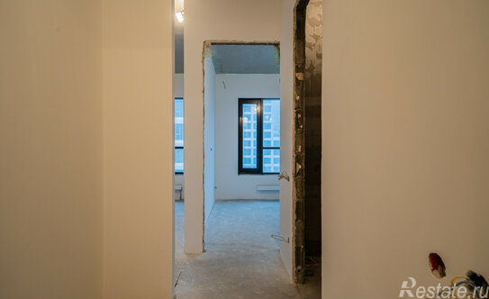 Продажа 1-комн квартиры на вторичном рынке Челюскина ул,  д. 10 с1