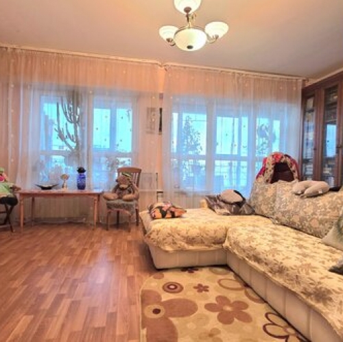 4-комн квартира Юрия Гагарина пр-кт,  д. 77