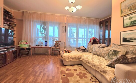 Продажа 4-комн квартиры на вторичном рынке Юрия Гагарина пр-кт,  д. 77