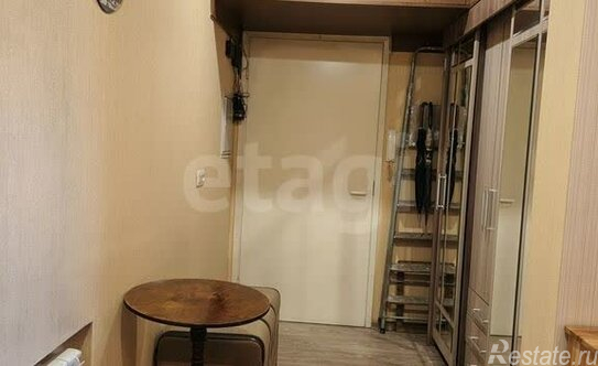 Продажа 2-комн квартиры на вторичном рынке Витебская улица,  д. 21