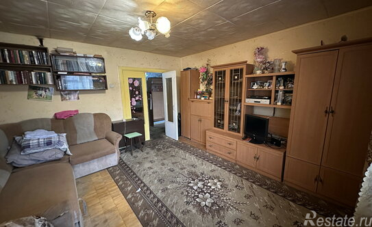 Продажа 4-комн квартиры на вторичном рынке район Большая Волга, улица Попова,  д. 14