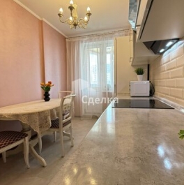 Продажа 1-комн квартиры на вторичном рынке Коломна, улица Девичье Поле,  д. 12 к4